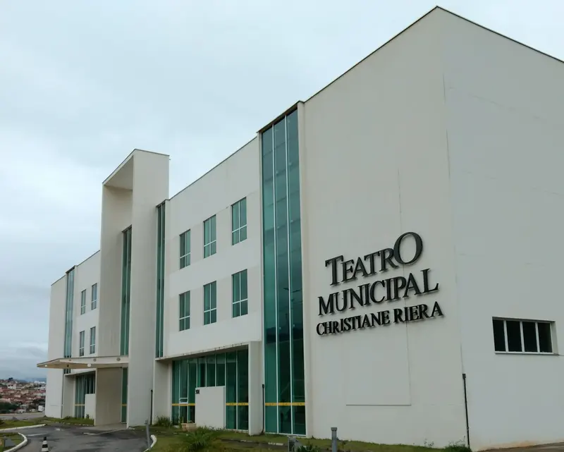 Teatro Municipal Christiane Riêra